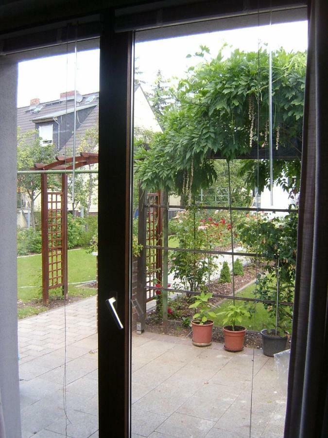 Cottage Near Centrum, Paradise Берлин Екстериор снимка