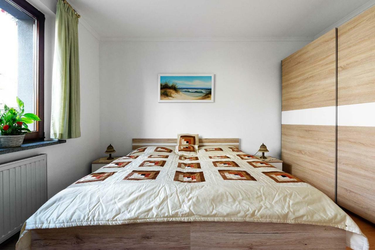 Cottage Near Centrum, Paradise Берлин Екстериор снимка